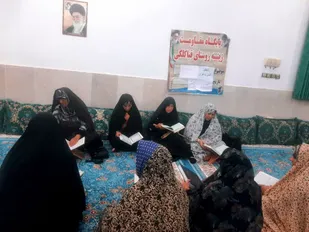 محفل انس با قرآن باحضور بسیجیان برگزارشد