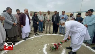 کلنگ&zwnj;زنی مدرسه سه&zwnj;کلاسه در بخش باهوکلات دشتیاری&nbsp;&nbsp;
