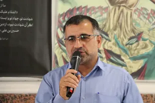 شعار سال تحصیلی ۴۰۶-۴۰۵ سازمان بسیج فرهنگیان استان سمنان :
&nbsp;&laquo;تلاش برای اقتدار و عزت ملی با مدرسه محوری&raquo;