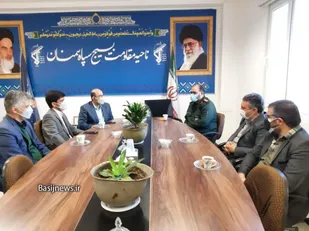پاسداری از ارزش ها و آرمان های انقلاب وظیفه سپاه است