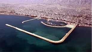 رشد ۷۰ درصدی تخلیه و بارگیری کالا در کنگان