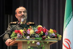 چمران مرد میدان علم و عمل بود