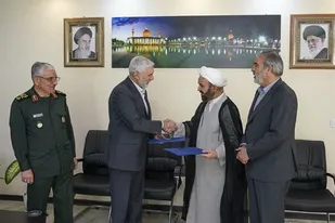 انعقاد تفاهم&zwnj;نامه امنیتی آستان مقدس حضرت شاهچراغ (ع) با وزارت دفاع