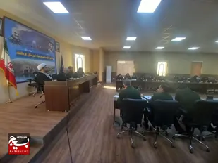 فرهنگیان بسیجی افسران جنگ نرم هستند