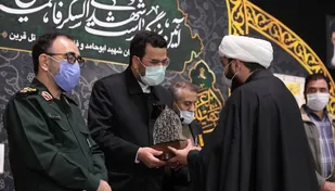 آئین بزرگداشت شهدای لشکر فاطمیون در حرم مطهر رضوی برگزار شد