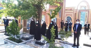 میثاق با شهدا در بام ایران