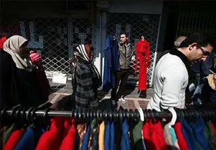 معضل دستفروشی؛ گریبانگیر قشر تحصیلکرده