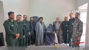 دیدار فرمانده ناحیه میامی با خانواده شهید ابراهیم سلیمی