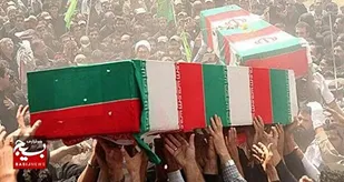 تشییع ۱۸ شهید گمنام در &laquo;اجتماع بزرگ کارگری و مردان میدان تولید&raquo; در حرم مطهر امام خمینی