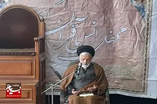 دومین محفل انس با قرآن کریم در ماه مبارک رمضان در جوار گلستان شهدای گمنام