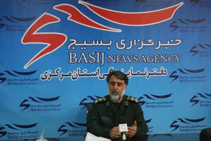 فرمانده سپاه شازند از خبرگزاری بسیج استان مرکزی بازدید کرد