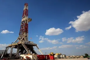 حفر و تکمیل ۵۵ حلقه چاه نفت و گاز در نیمه نخست امسال