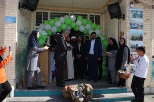 زنگ مهر و مقاومت در 116 مدرسه گرمسار طنین انداز شد