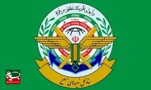 ملت ایران پای انقلاب و دین خود ایستاده&zwnj; است