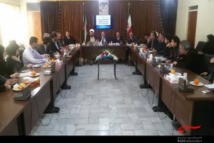 نشست تخصصی بررسی استانی شدن انتخابات مجلس شورای اسلامی در ملایر