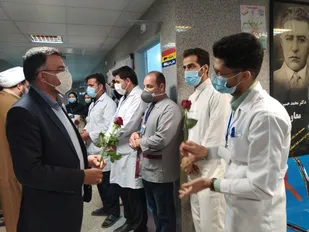 دیدار مسئولین شهرستان صحنه با کادر درمان و پرستاران