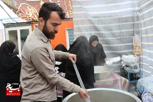 توزیع 12500 پرس غذا بین نیازمندان محله کوزه گری شیراز در پویش "خانه دوست کجاست؟"