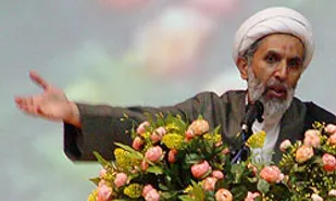 تحریم ها و سایر حملات دشمن علیه ایران دامن خودشان را می گیرد