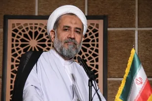 مظلومیت شهدای منا در داخل هم قابل توجه است