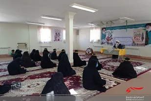 سلسله نشست تحکیم بنیان خانواده وسبک زندگی اسلامی به مناسبت هفته بسیج درخاش