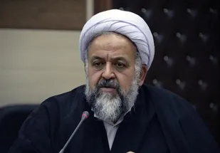 تفکرات فتنه&zwnj;بازان سریعا از لایه&zwnj;های مدیریتی کشور حذف شوند