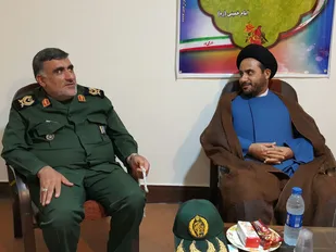 دیدار فرمانده تیپ ۴۸ فتح با امام جمعه گچساران / حجت الاسلام هاشمی منش: تیپ ۴۸ فتح مایه افتخار کشور است
