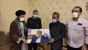 دیدار اعضای بسیج رسانه گرمسار با خانواده مرحوم خبرنگار پیشکسوت محمدعلی یحیی زاده