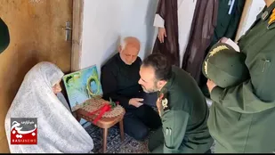 دیدار فرمانده سپاه قدس گیلان با خانواده &laquo;شهید سید علی یزدانی&raquo; در شفت