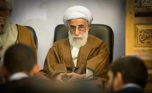 تشکر از شجاعت و تابع ولایت فقیه بودن آیت الله جنتی