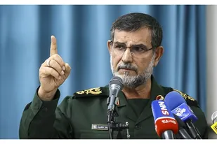 زهی خیال باطل که دشمن بتواند کوچک&zwnj;ترین اقدامی علیه ملت ایران انجام دهد