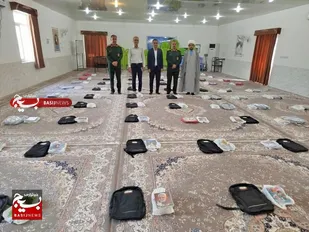 بیش از صد بسته لوازم التحریربین  دانش آموزان نیازمند توزیع شد