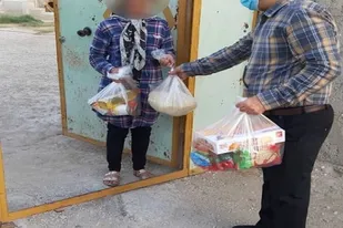 بیش&zwnj;از ۱۵ هزار بیسکویت میان کودکان نیازمند خاش توزیع شد