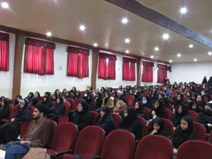 همایش مادران آسمانی در فریدن برگزار شد