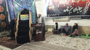 فرهنگ ایثار و شهادت راه برون رفت از مشکلات کشور/حضور جوانان در پیشبرد انقلاب
