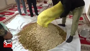 ببینید|کمک های مومنانه شب یلدای مهدوی شهرستان خرم آباد