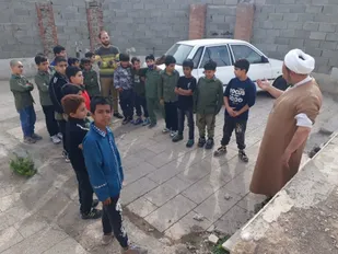 محفل انس با قرآن و آموزش احکام به دانش آموزان ملارد