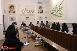 اصحاب رسانه با خودسازی و روحیه جهادی، مسیر خدمت و جهاد تبیین را ادامه دهند