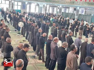 اجتماع عاشورائیان و اقامه نماز جماعت و جمعه