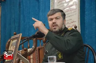 امام راحل هویت انقلاب اسلامی است