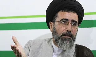 توقف برجام یکطرفه از اختیار شمخانی خارج است/توده&zwnj;های مردم برای خاموش&zwnj;کردن تیربار آمریکایی آماده شوند