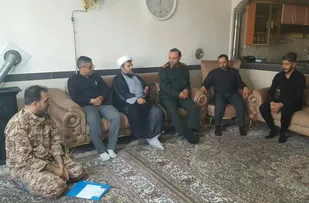 دیدار فرمانده سپاه سردشت با خانواده شهدا به مناسبت اربعین حسینی