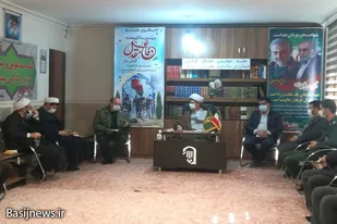 دیدار جمعی از مسئولین قهاوند با امام جمعه این منطقه