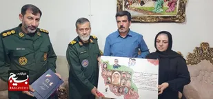 خون شهیدان سند حقانیت و تضمین عزت ایران اسلامی است