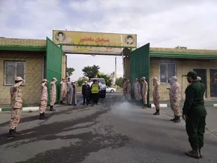 استقبال باشکوه از خادمان حرم رضوی در ناحیه امام سجاد(ع)