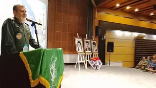 &nbsp;

برگزاری همایش یاد یاران در آبیک