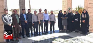 آیین غبارروبی و عطرافشانی گلزارشهدا به مناسبت هفته جهاد کشاورزی درلالی