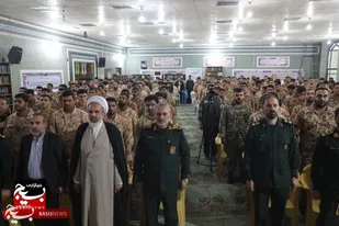 نشست صمیمی فرمانده سپاه ولی عصر (عج) خوزستان با سربازان وظیفه