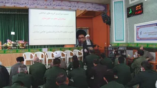 حضور حجت الاسلام حاجی صادقی نماینده ولی فقیه در سپاه در&zwnj;جمع حلقه های صادقین سپاه خوزستان