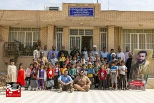۹۰۰ میلیون ریال لوازم التحریر بین کودکان مناطق محروم جهرم توزیع شد +عکس