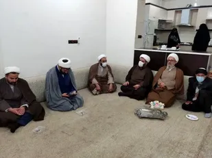 دیدار مسئول دفتر نمایندگی ولی فقیه در سپاه استان ایلام با خانواده شهدای روحانی شهرستان آبدانان